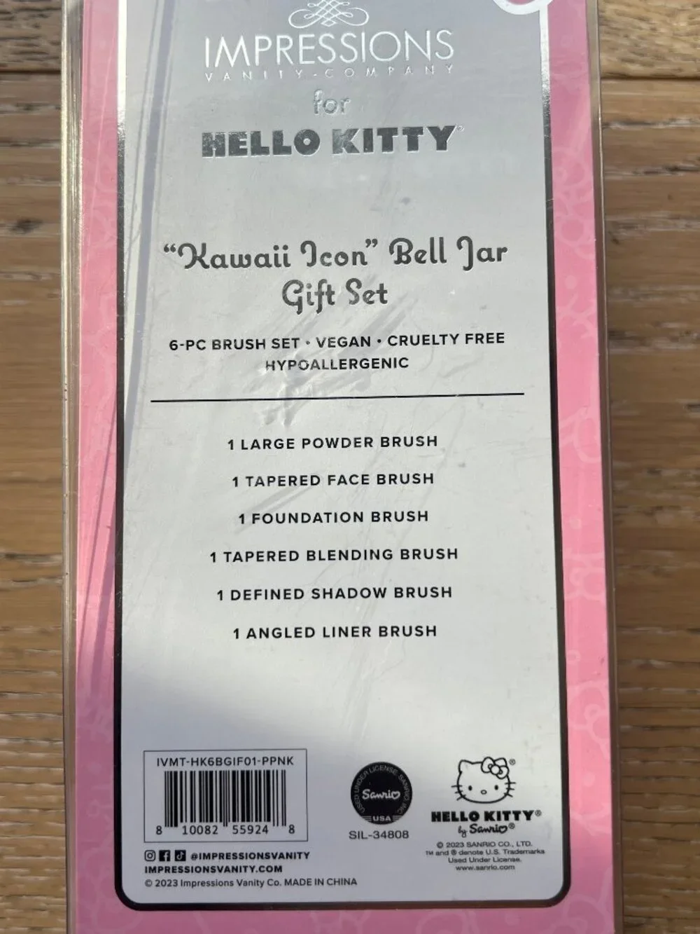 Hello Kitty Impressions 6pc Makeup Brushes
